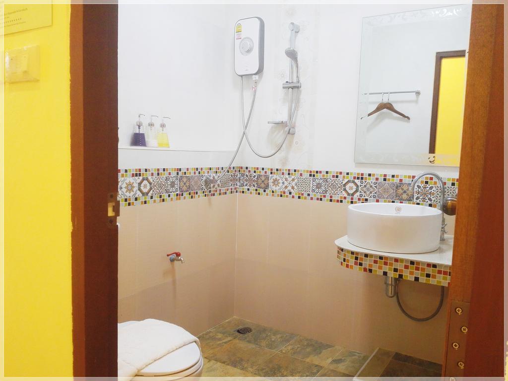 Baan Bussaba Hotel Транг Экстерьер фото